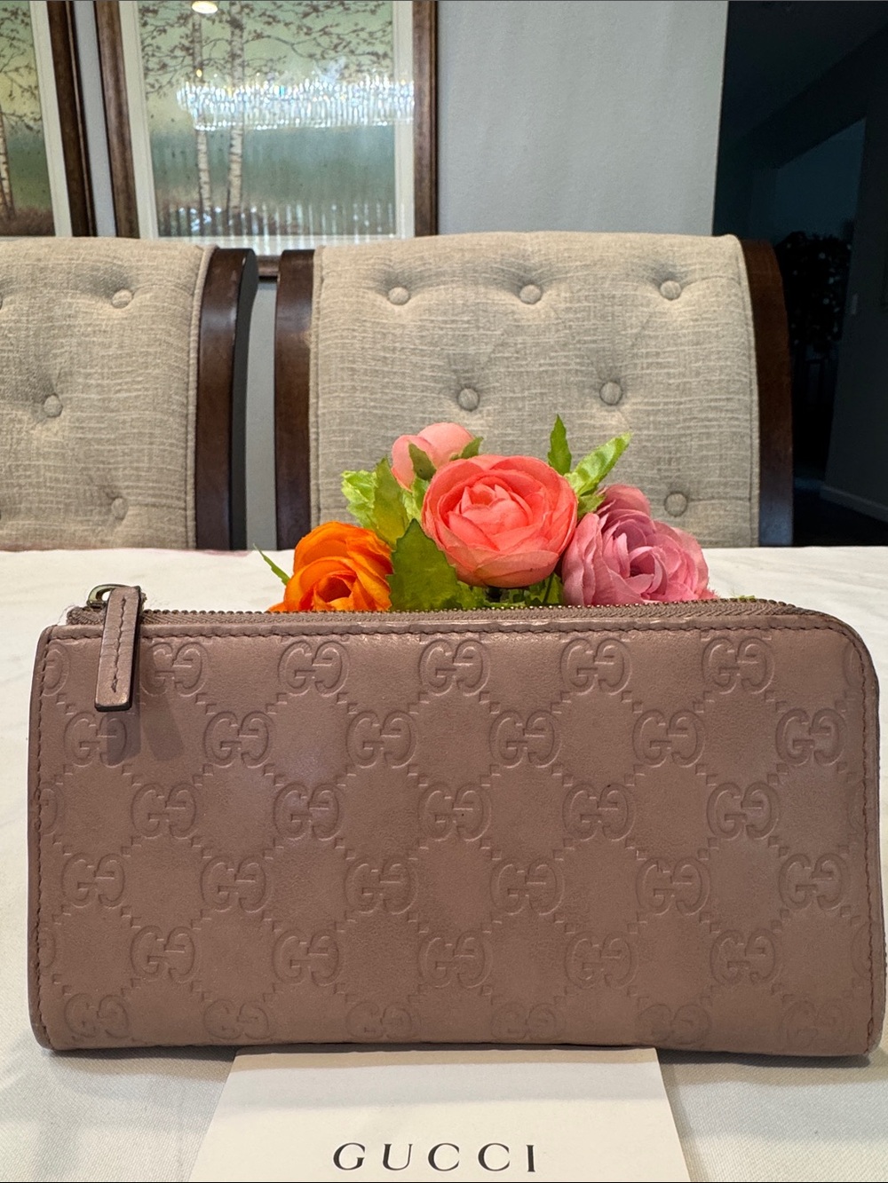 Authentic Gucci Blush Pink Guccisima Zip Wallet - Picture 2 of 11